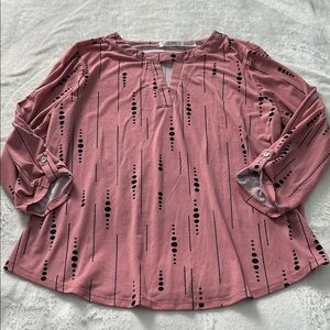 Cyrus Pink and Black Geometric Women's Blouse
